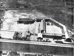 拡張後の昭和33年ごろの航空写真
